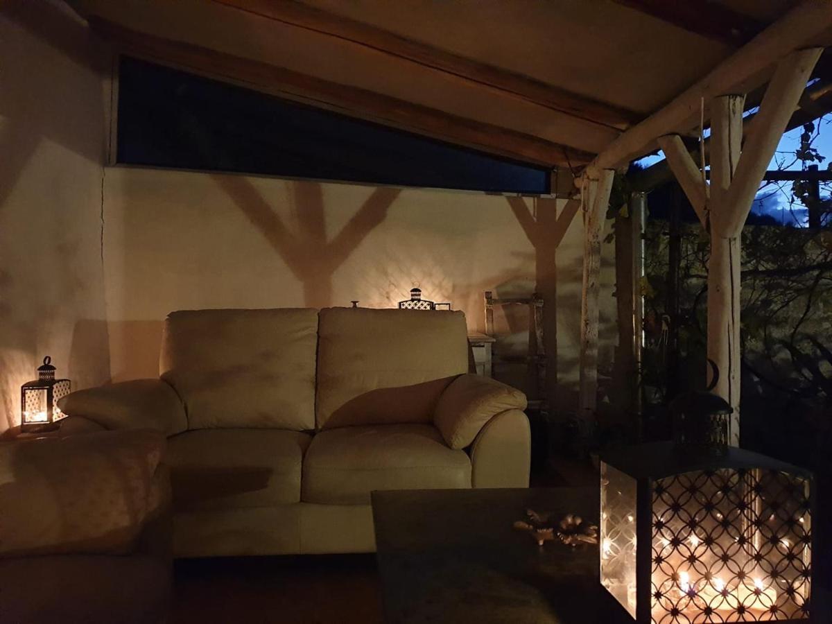 Casa Luna Betiluna Villa Oravita Exterior photo